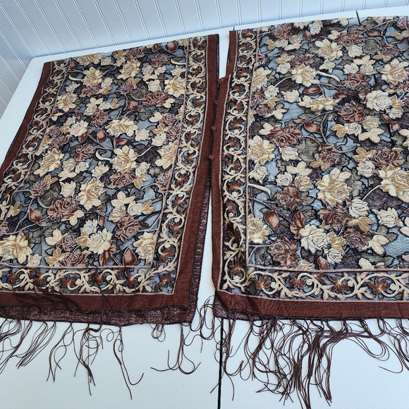 Women's Multi-Way Poncho Topper Scarf  Fringe Brown Tan Floral Rose Metallic OS - Picture 10 of 13